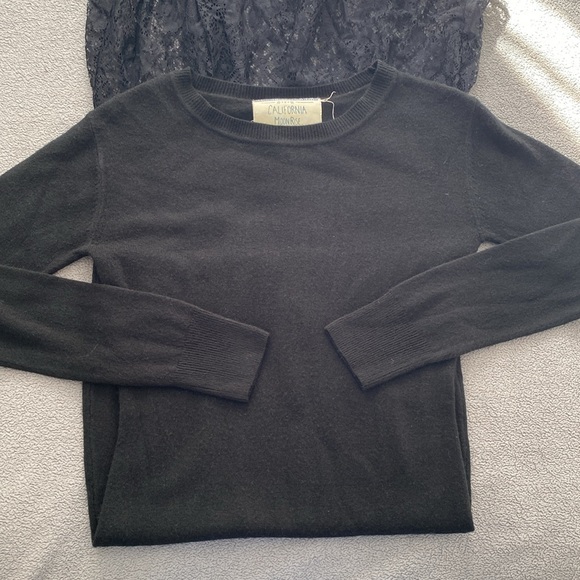 CALIFORNIA MOONRISE Black Long-sleeve Dress with Lace Detailing - Picture 4 of 7